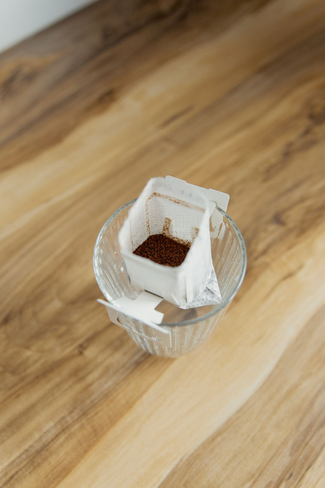 Dripbag Etiopie Shakisso Decaf připravený k zalití — bezkofeinová filtrovaná káva